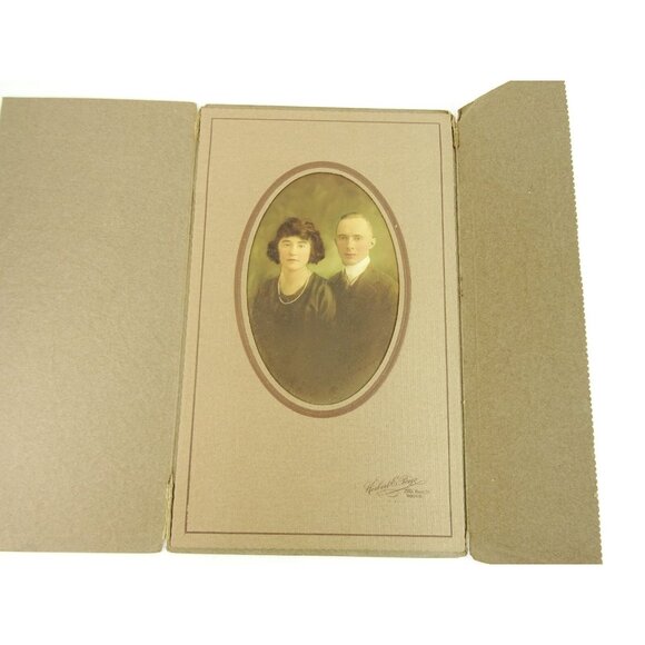 Antique Photos Lot Portraits Photographs Wedding Baby Horse Grandma Sibling 28pc - Picture 13 of 16